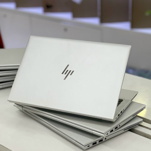 Bạn đang tìm Laptop HP Elitebook 830 G7 Core I5 - 10310U/RAM 8GB/SSD 256GB/FHD như mới?