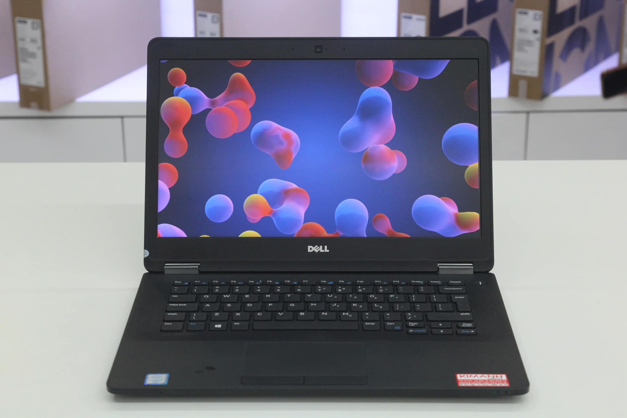 Đây có phải là Laptop Cũ Dell Latitude 5490 Core I5 - 7200U /RAM 8GB/SSD 256GB/FHD không?