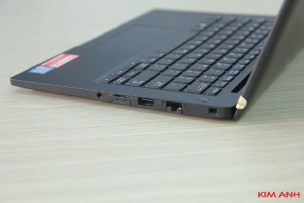 Đây có phải là Laptop Cũ Dell Latitude 7390 i5-8300U RAM 8GB SSD 256GB FullHD không?