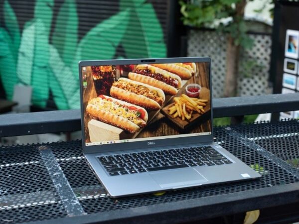 Dell Latitude 7400 core i7 8665U: Có phải đây là laptop doanh nhân siêu bền với vỏ hợp kim magie mà bạn đang tìm?