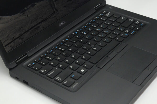 Laptop Cũ Dell Latitude 5480 Core I5 - 7300U/ RAM 8GB/ SSD 256GB/ 14" FHD?