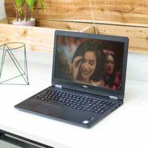 Laptop cũ Dell latitude 5570 core i5 6300U có không?