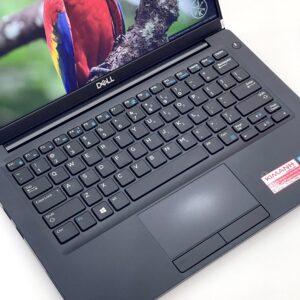Laptop Cũ Dell Latitude 7390 Core I7 - 8650U/ RAM 8GB /SSD 256 GB / FHD có đáng mua không?