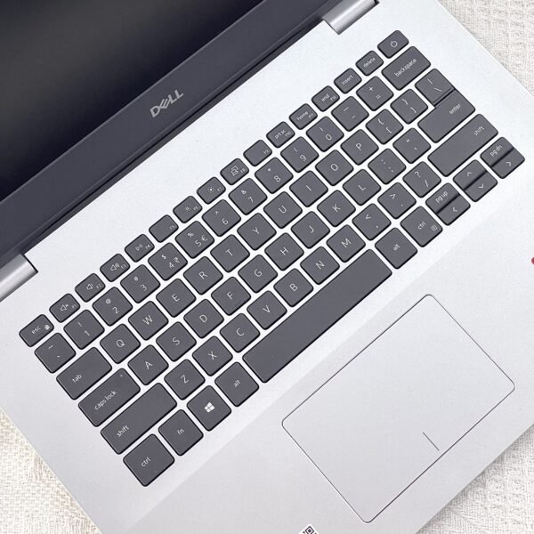 Laptop Dell Inspiron 5493 I5 - 1035G1/ RAM 8GB/ SSD 256GB / FHD/ MX230 (Gần như mới) phải không?