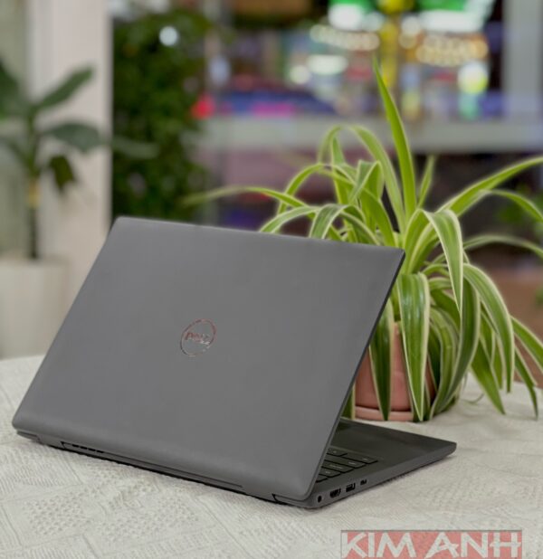 Laptop Dell Latitude 3410 Core I5-10210U /RAM 8GB /SSD 256 /FHD còn 'như mới' không?